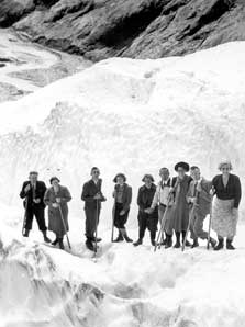 Guided tour group, Franz Josef Glacier, 1940s. Photo: DOC Westland National Park Collection.