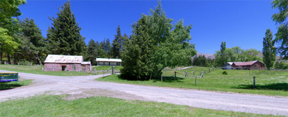 Click to view the panorama of St James Homestead area. 
