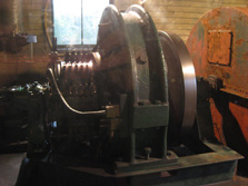 The generator and drive wheel at Dawson Falls Power Station. Photo: J Welch.