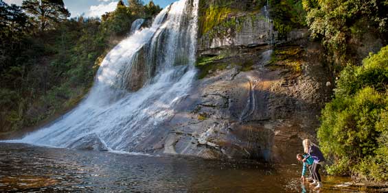 Papakorito Falls. 