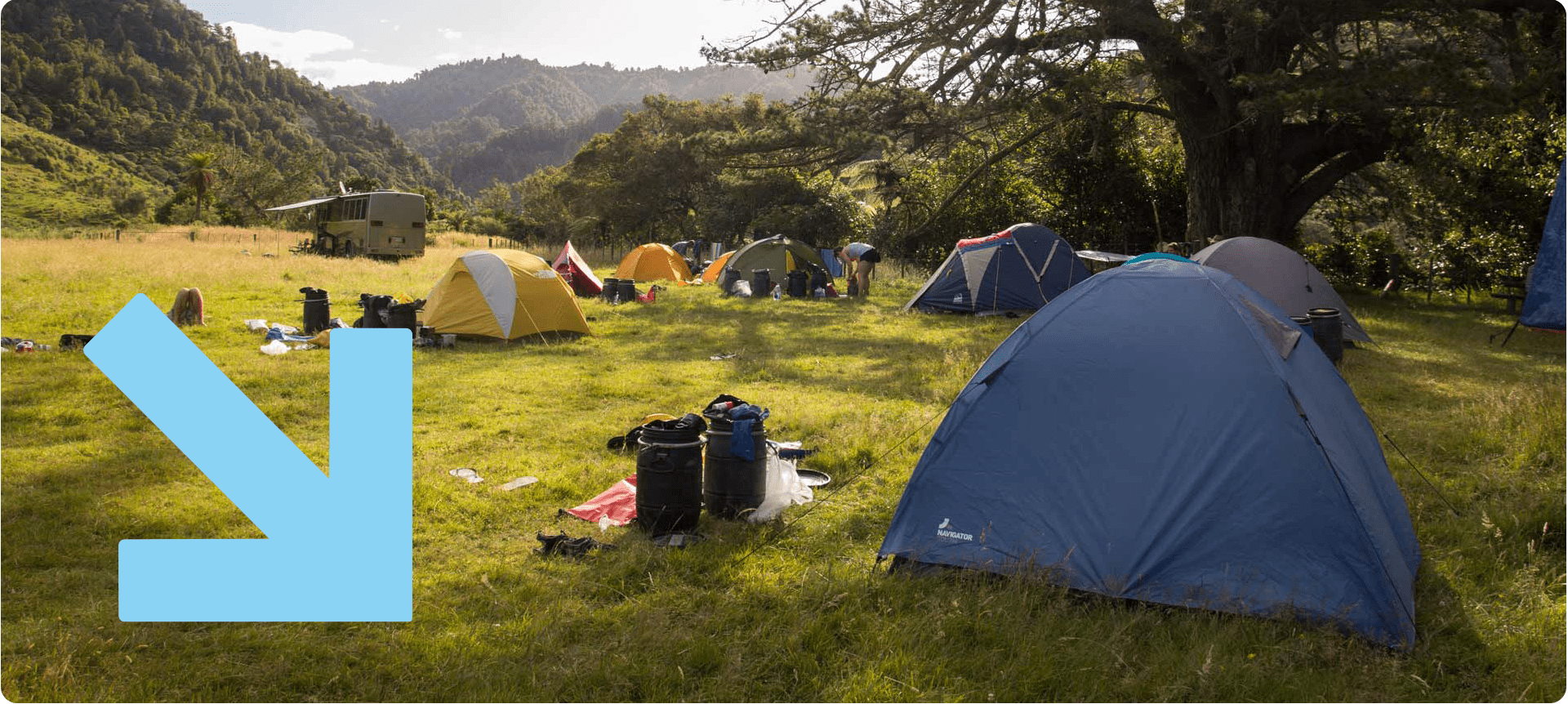 Tents and camping set ups att Whakahoro campsite.