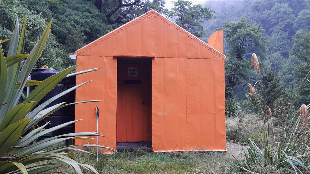 Smiths Stream Hut Ruahine Forest Park, Hawke's Bay region