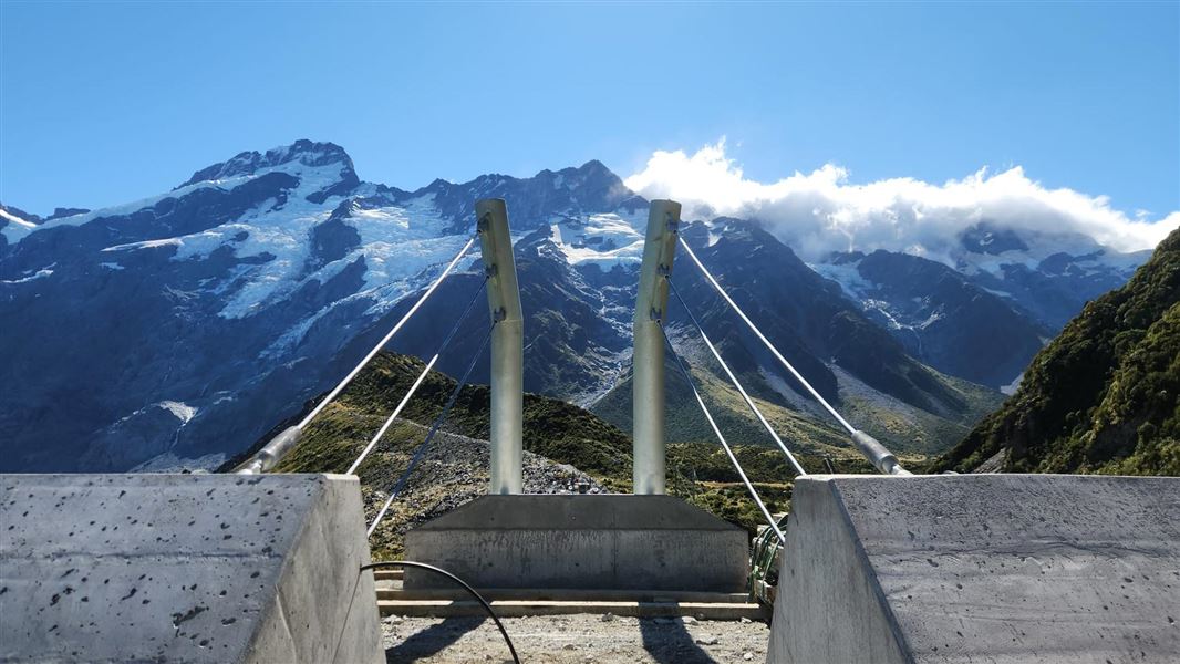 New Hooker Valley bridge. 