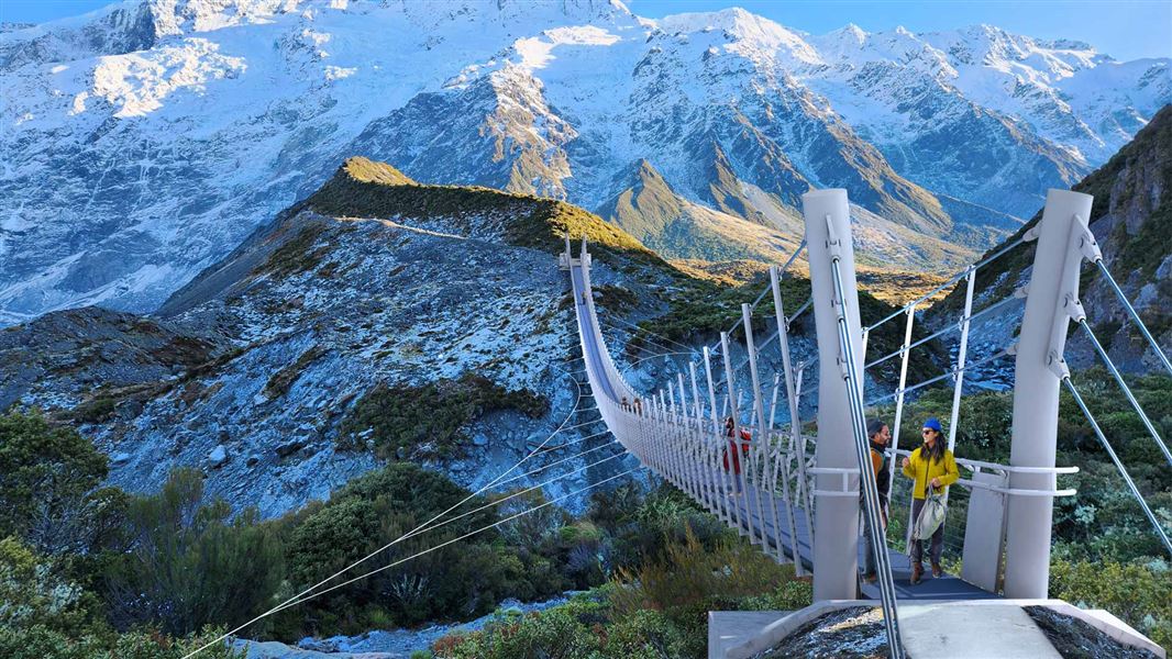 DOC reveals first pictures of massive new Aoraki/Mount Cook swing bridge