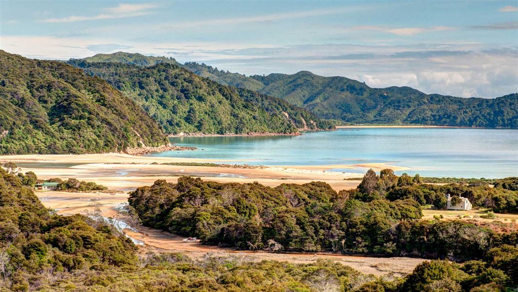 Waiharakeke Bay on Abel Tasman Coastal Track