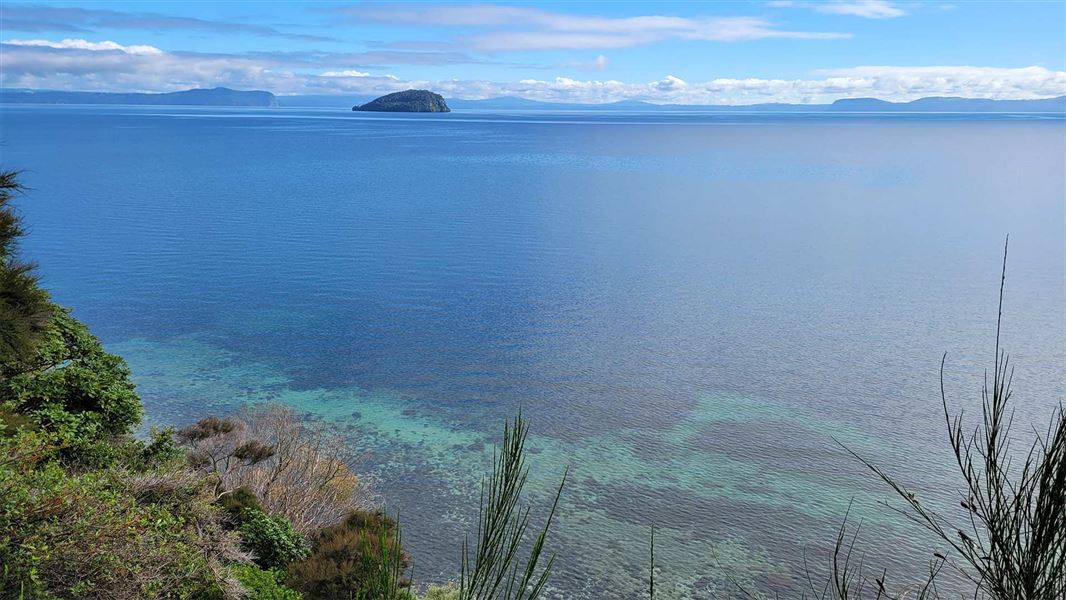 Summer on Lake Taupō