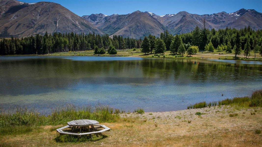 Lake Middleton Campsite: Camping in the Twizel area, Canterbury region