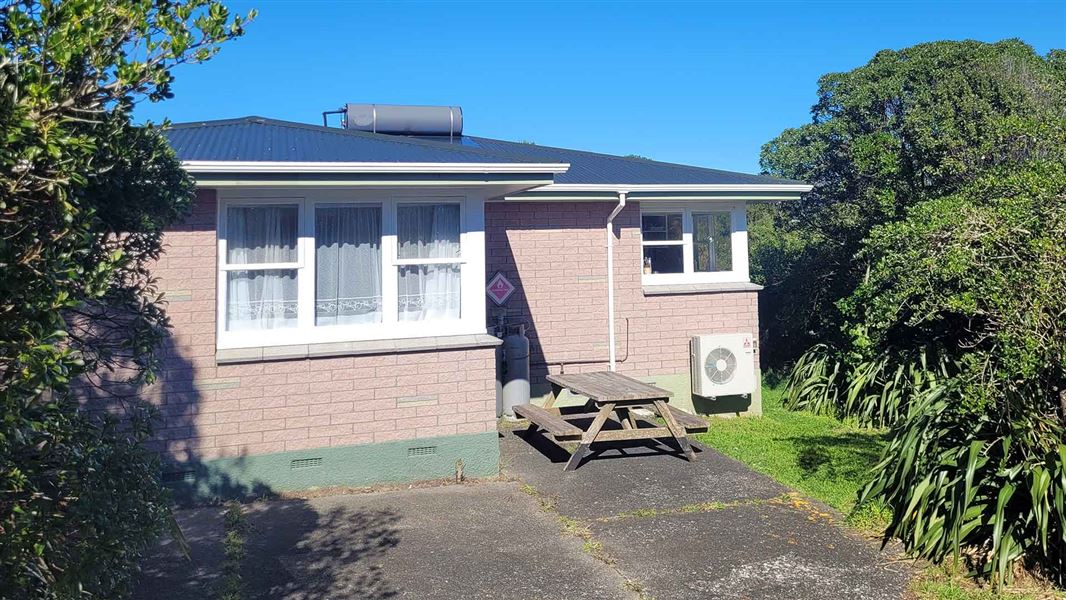 Forest and Bird House exterior. 
