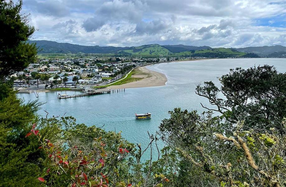View of Whitianga on the Whitianga Rock Walk