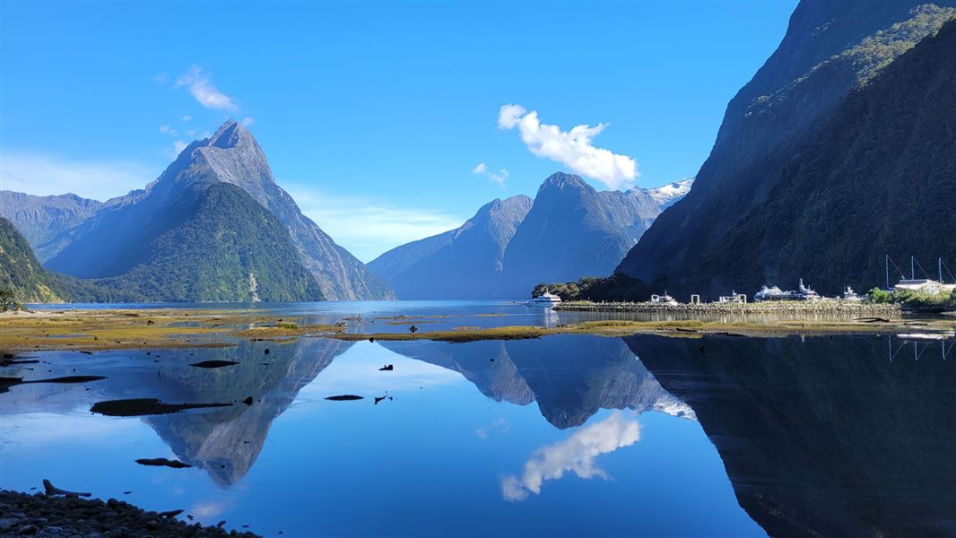 Milford Sound. 