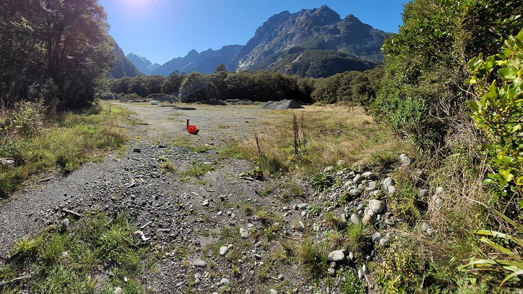 Little Tahiti Milford Sounds