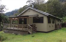 Lake Alabaster Hut